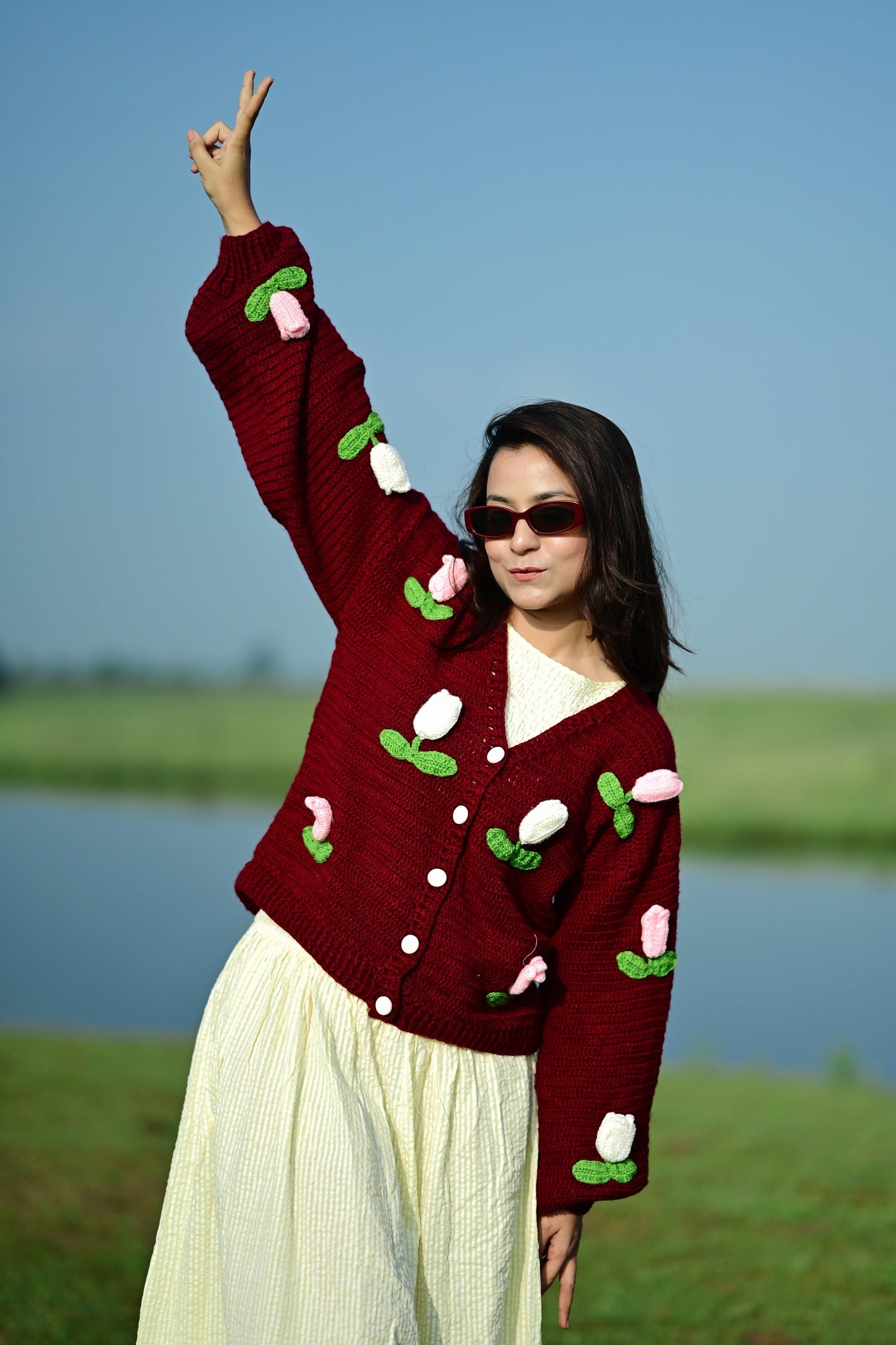 Dutch Flower Cardigan - Maroon