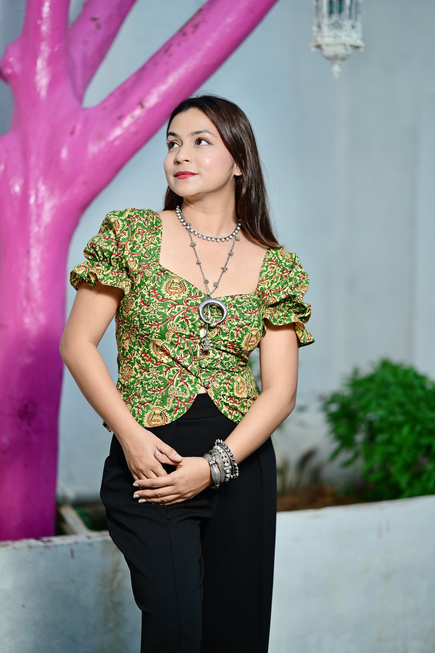 Noorvi Babe