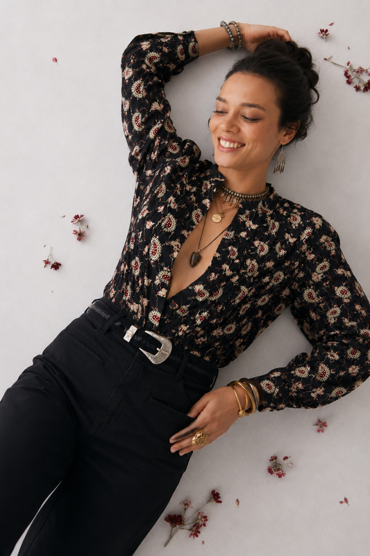 Women's Black Paisley Print Full Sleeve Boho Casual Blouse | Mandarin Collar V-Neck Western Top