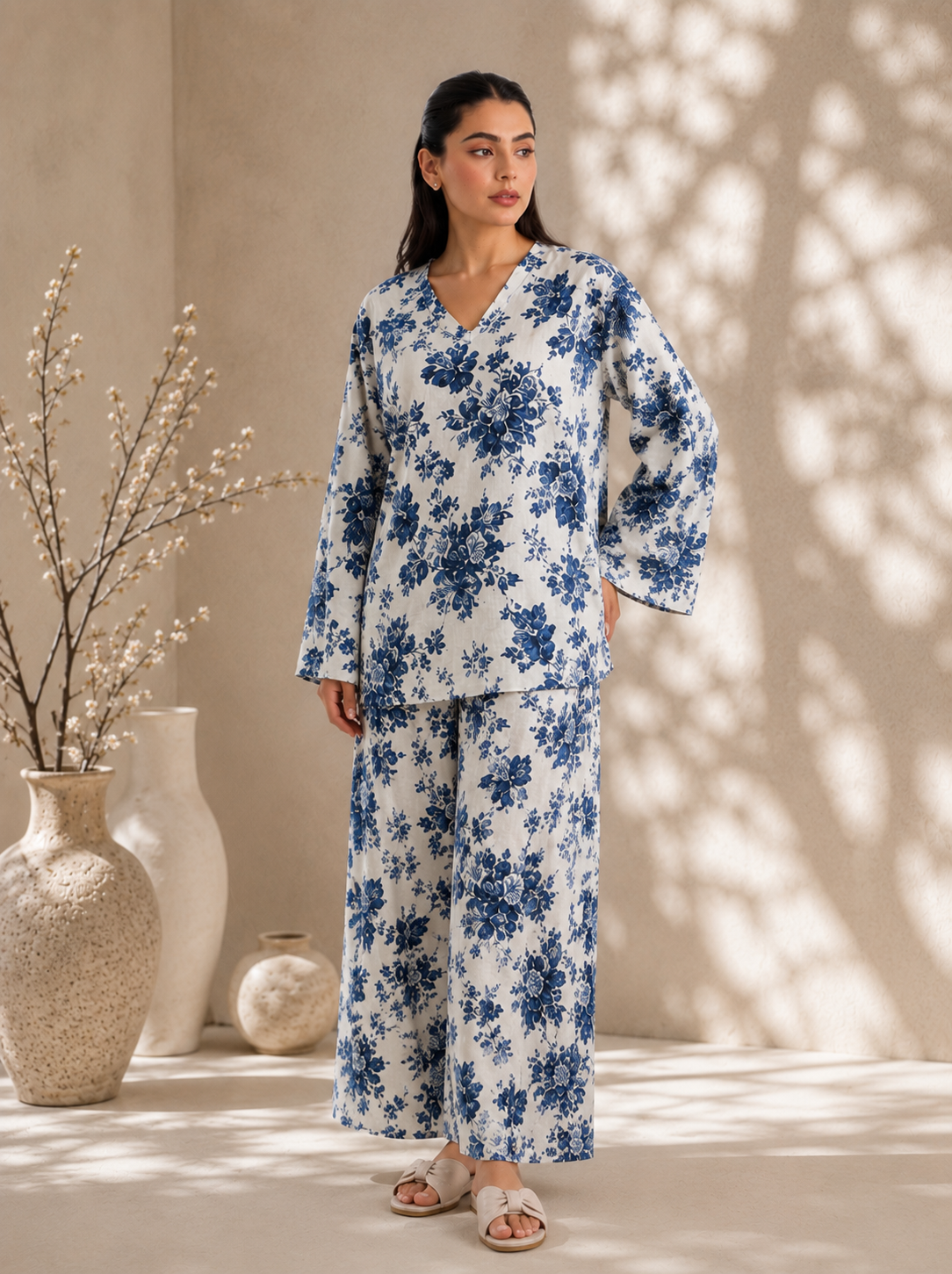 Women Blue Floral Printed Kurta Palazzo Co-Ord Set