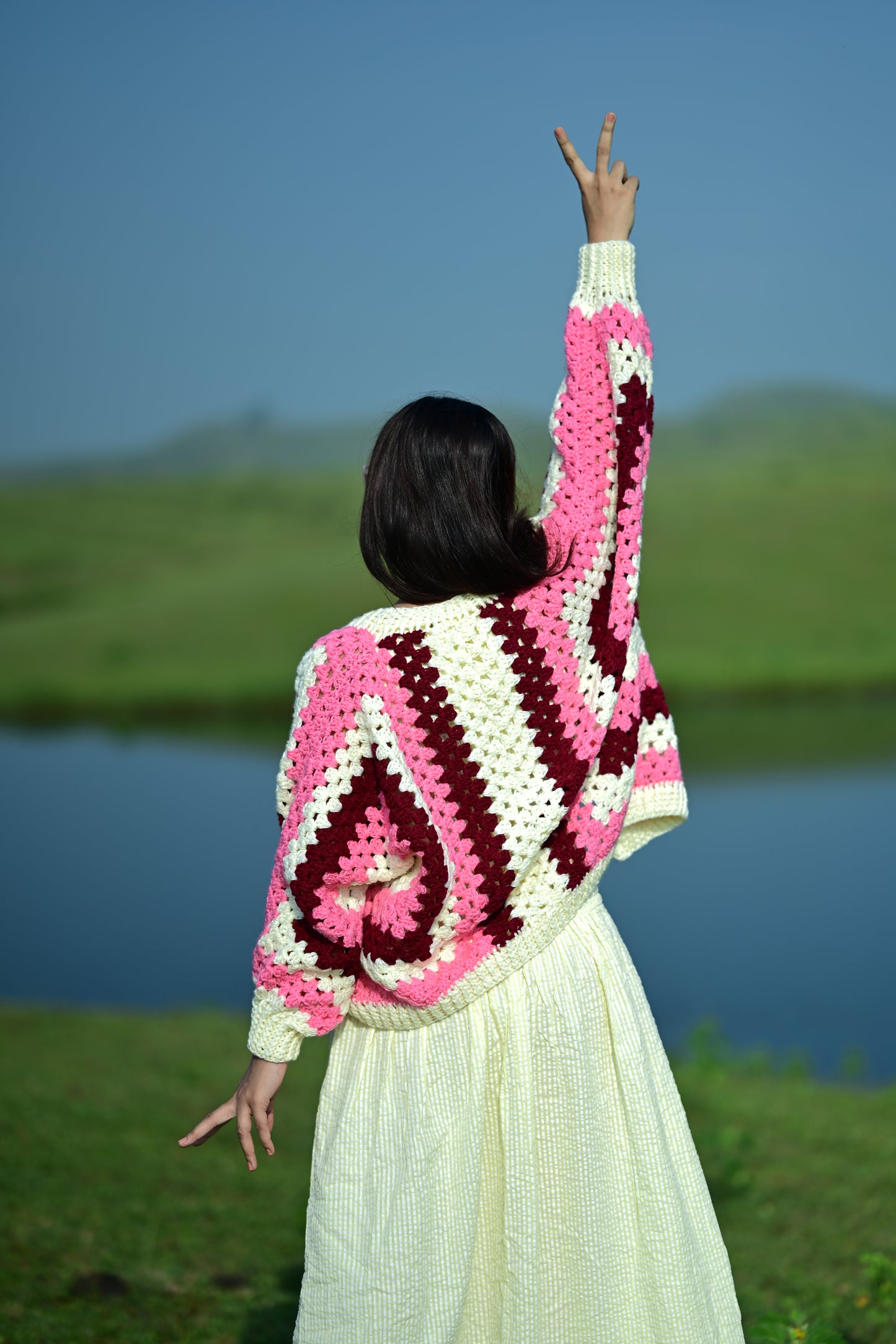 Cozy Pearl Cardigan - Pink Maroon