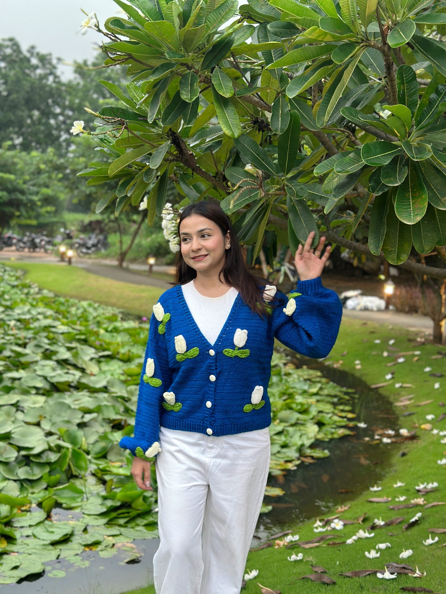 Dutch Flower Cardigan - Royal Blue