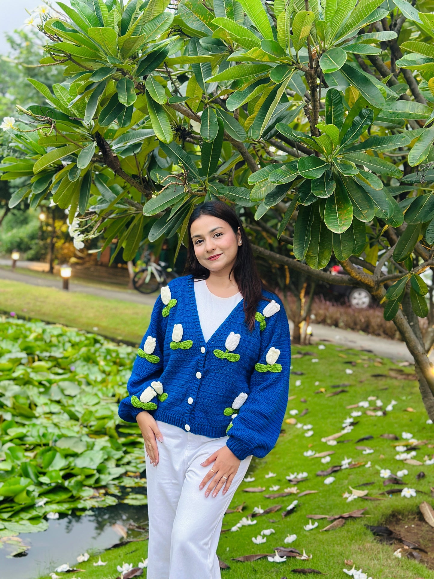 Dutch Flower Cardigan - Royal Blue