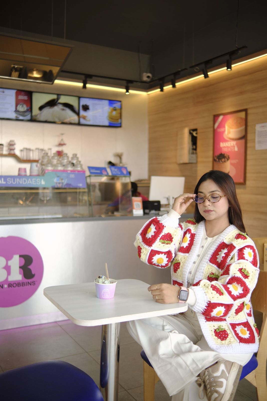 Strawberries Core Cardigan