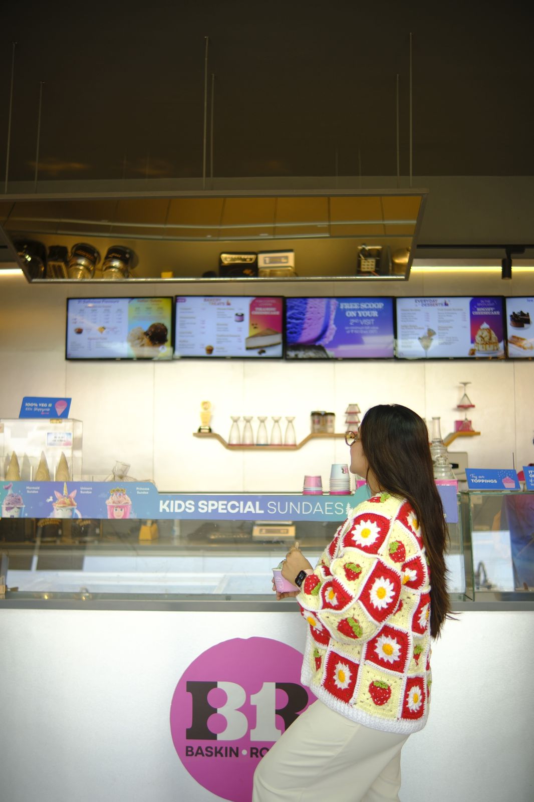 Strawberries Core Cardigan