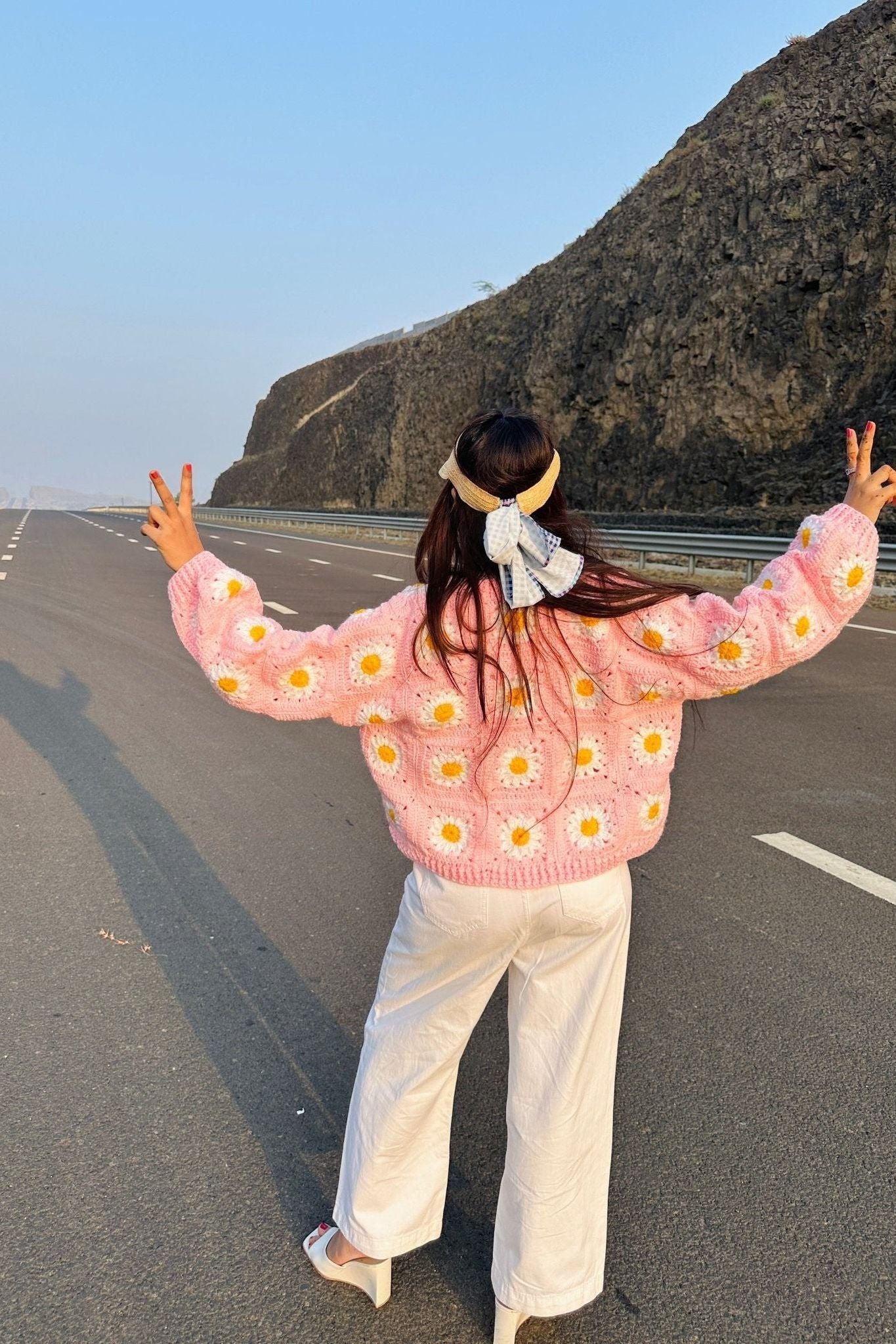 Pink picnic crochet cardigan - SUGERCANDY