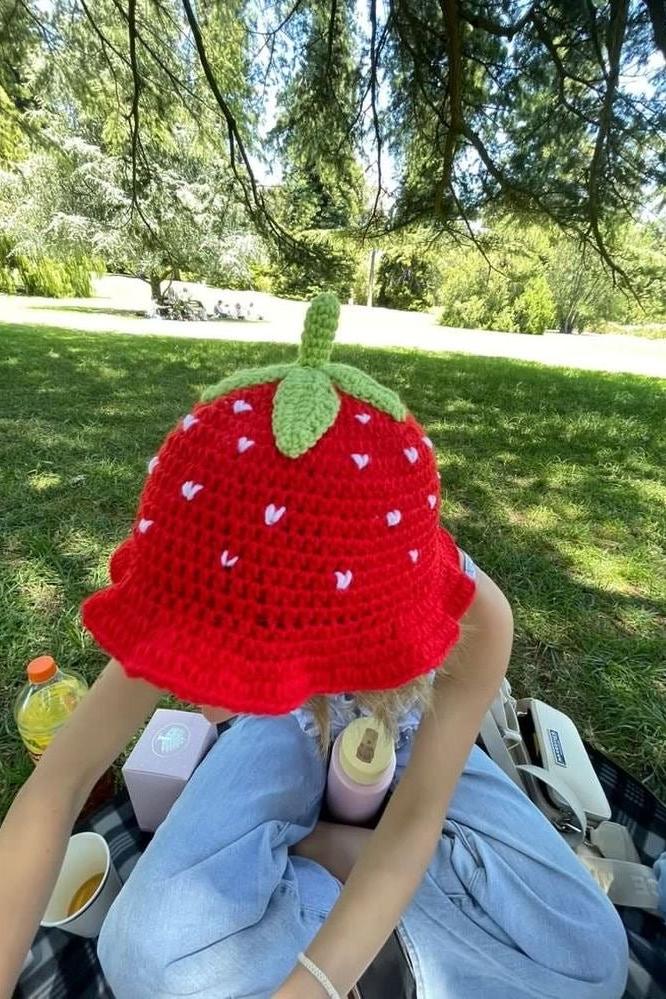 Strawberry hat - SUGERCANDY