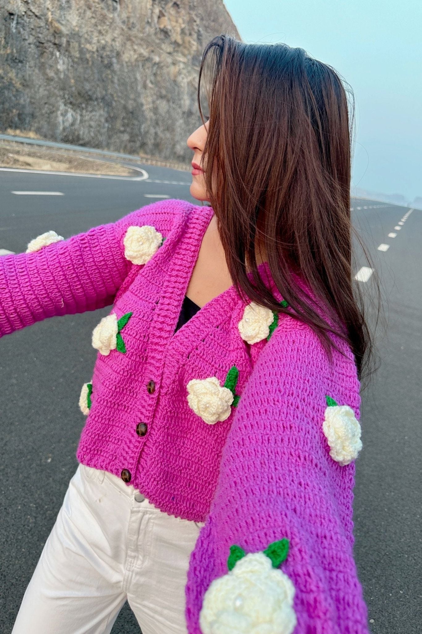 Voilet white rose sweater - SUGERCANDY